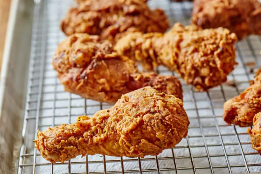 how to get that golden brown coating fried chicken